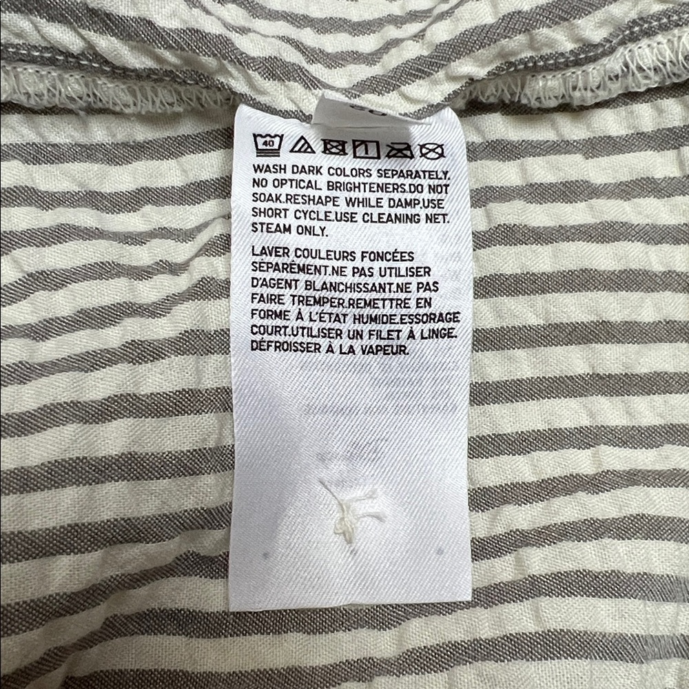 Uniqlo Disney Beach Trip Collection Pajamas Top - Picture 6 of 7